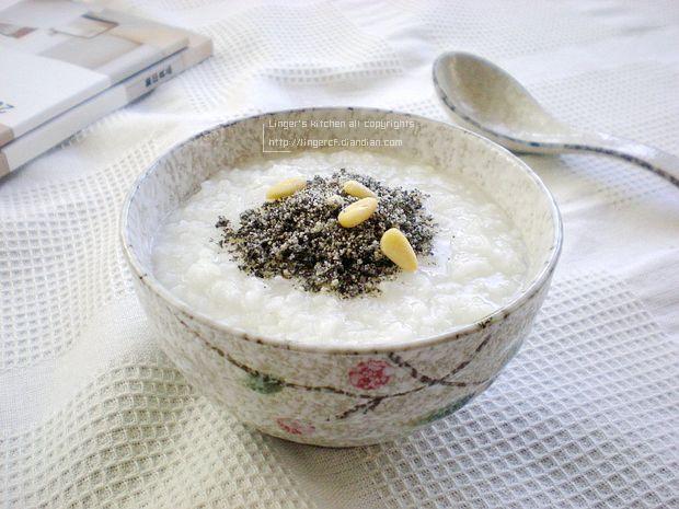 坚果杂粮粥的做法