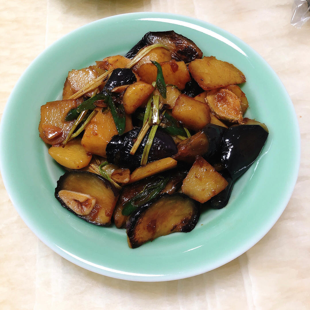 红烧茄子土豆