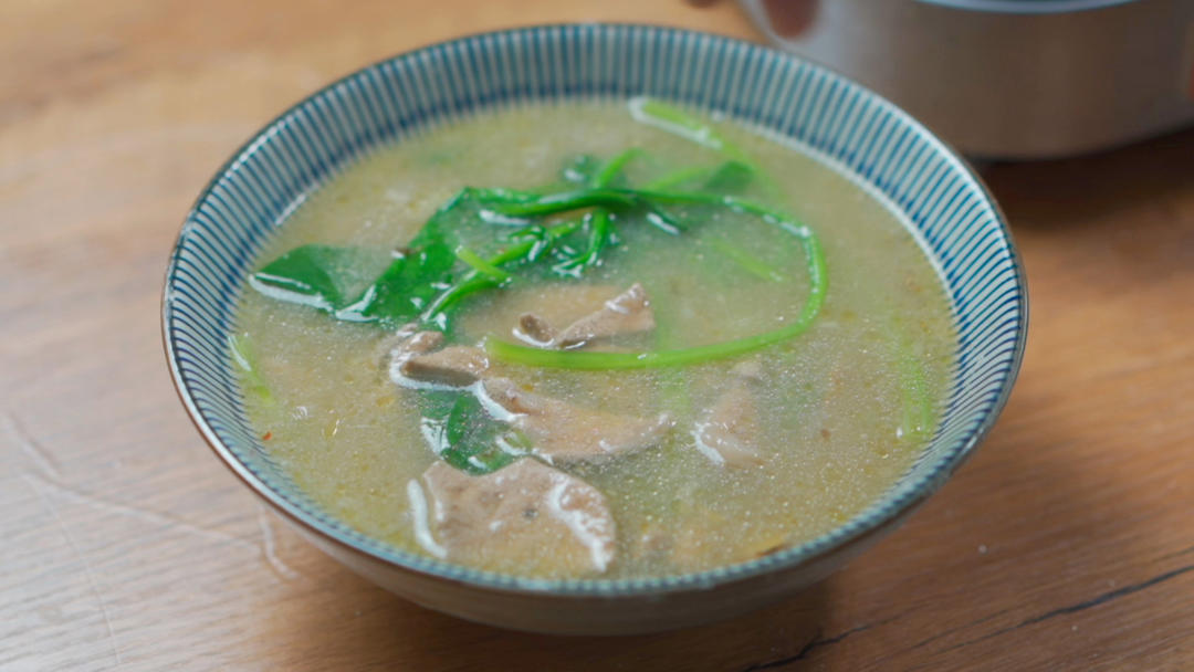 菠菜猪肝汤