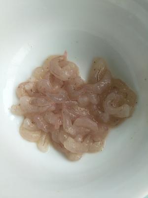 蚝油虾仁烧冬瓜的做法 步骤2