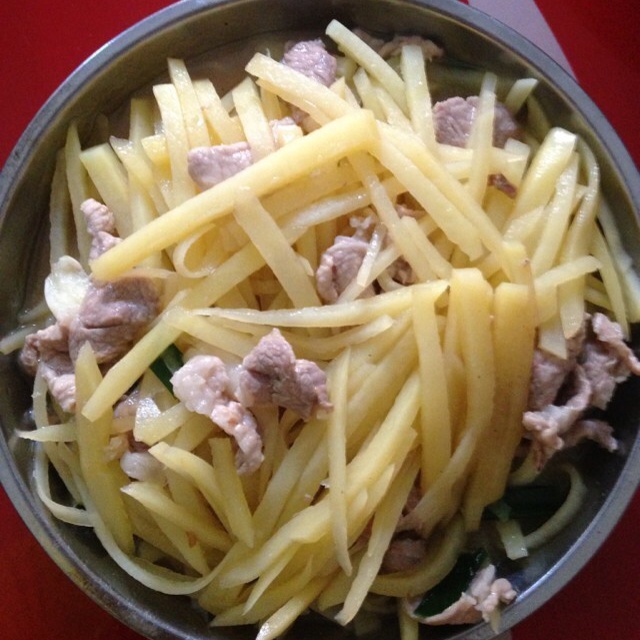 土豆丝炒肉