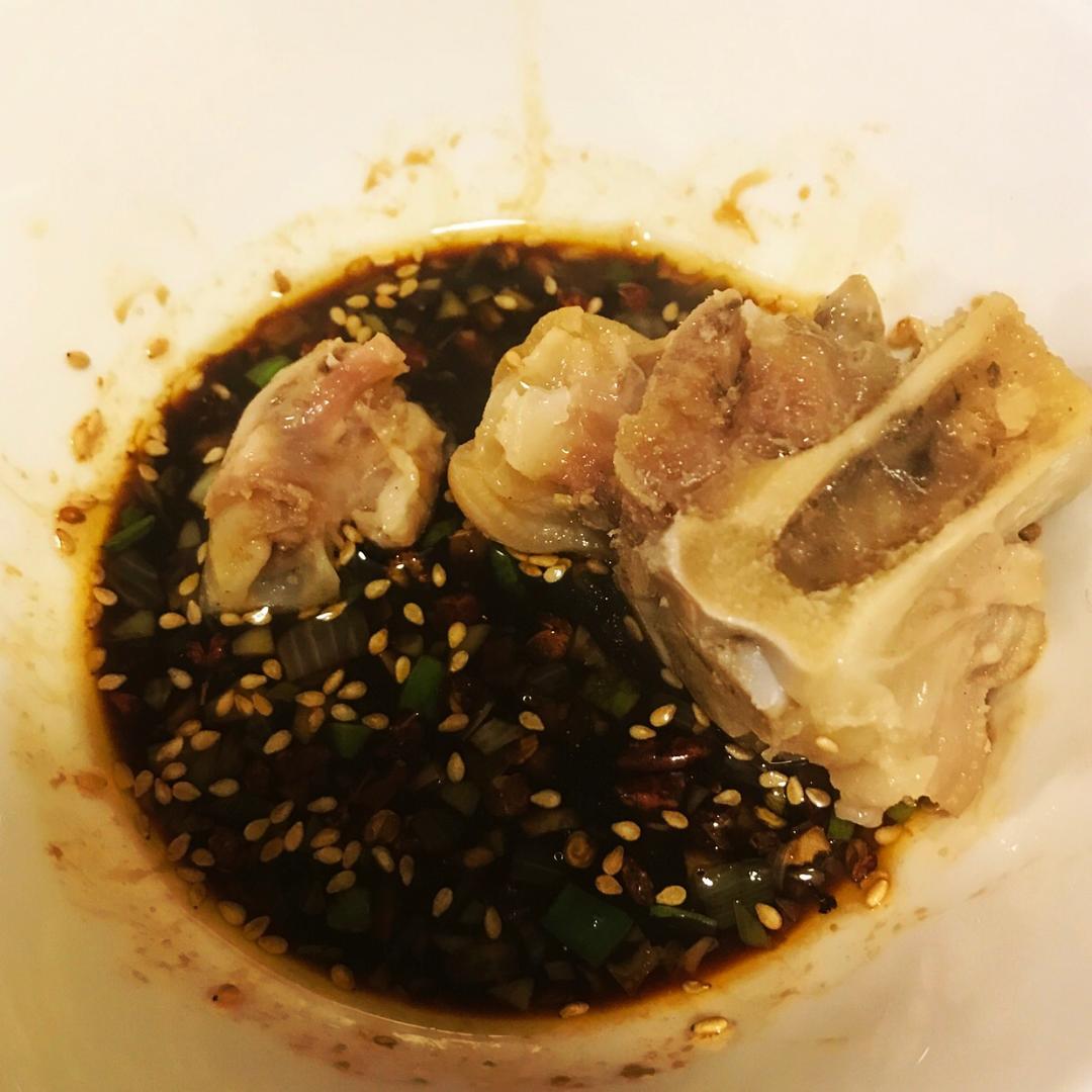 凉拌猪蹄
