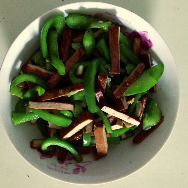 青椒炒豆腐干