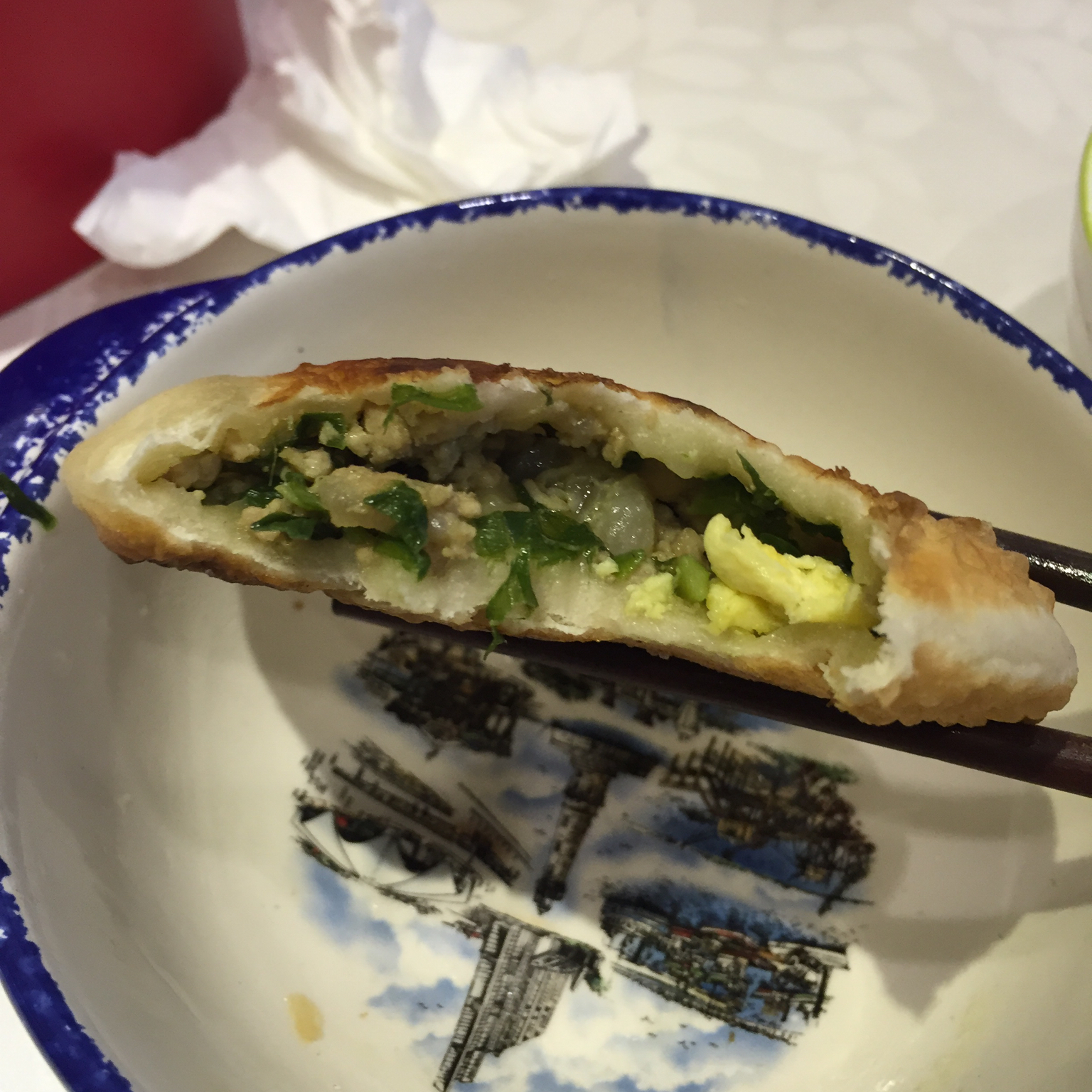 韭菜鸡蛋馅饼
