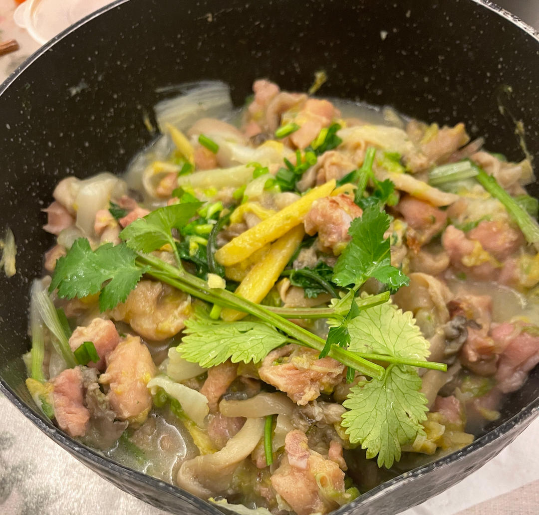 白菜鸡腿煲