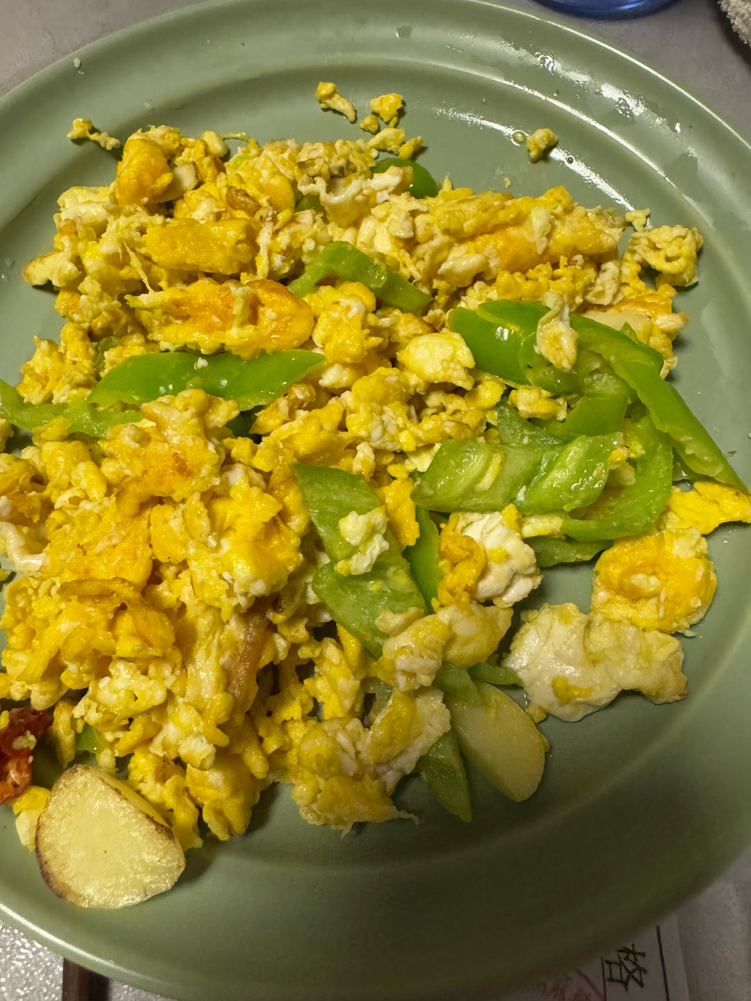 五分钟炒个能吃两碗饭的辣椒炒鸡蛋