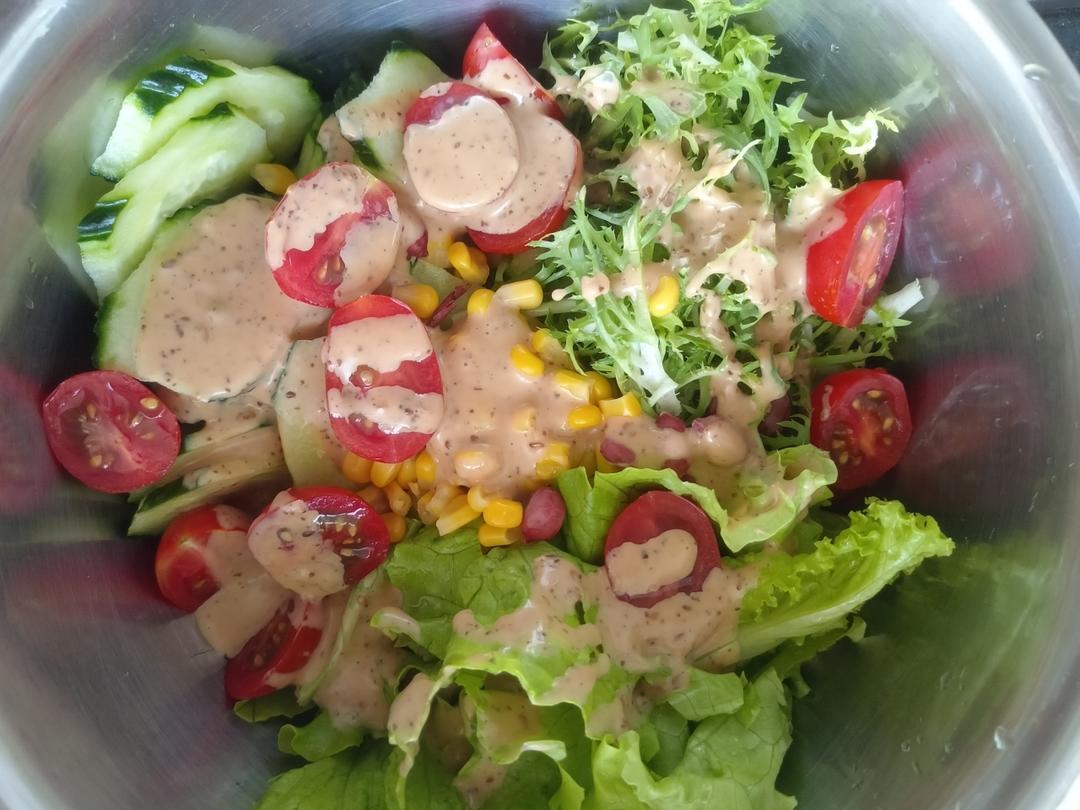 蔬菜沙拉拌菜