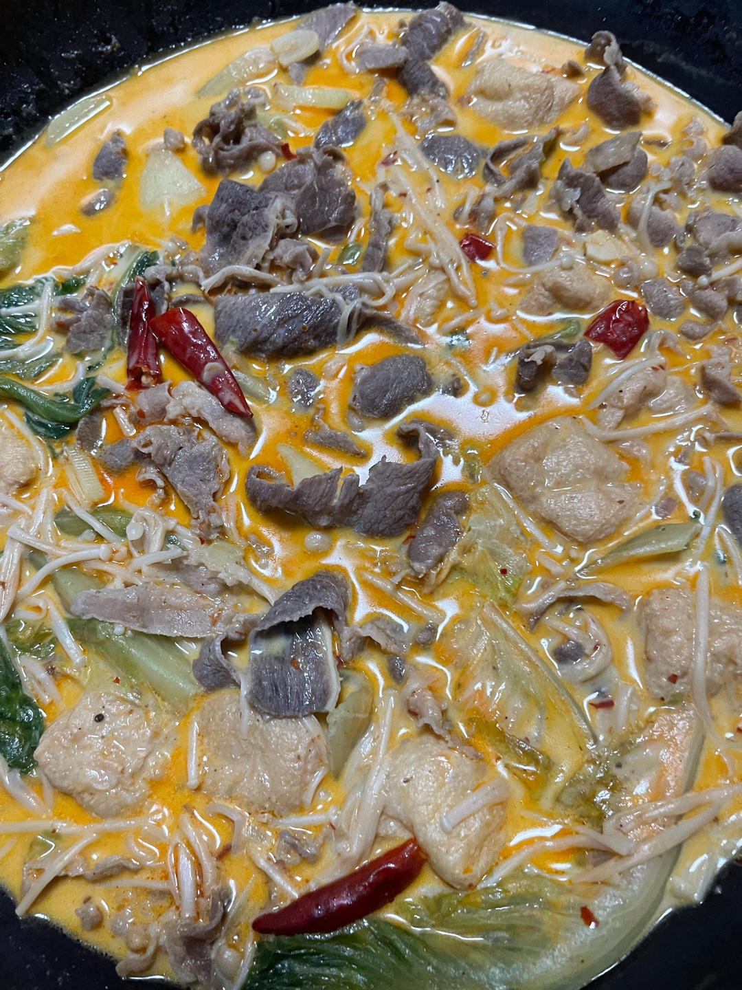 在家自己做的麻辣烫，太香了！！！