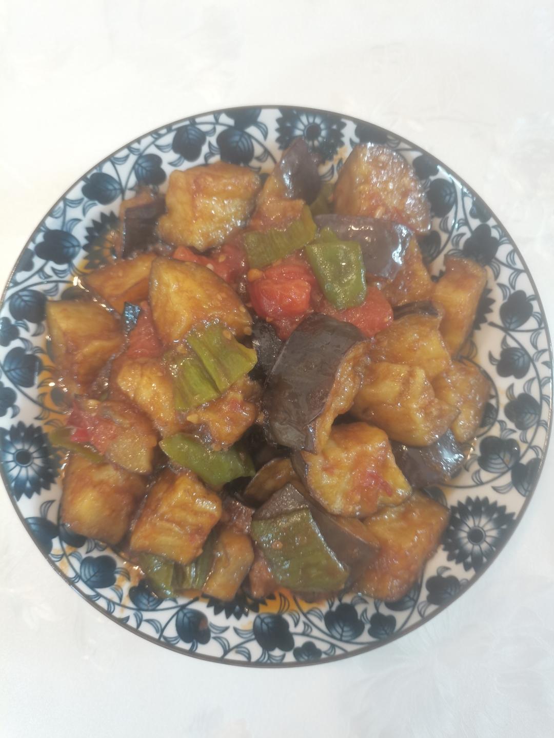 简单家常的番茄烧茄子