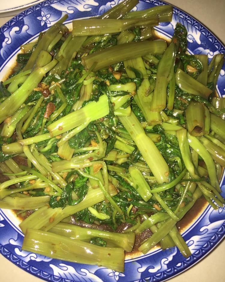 黄豆酱炒空心菜