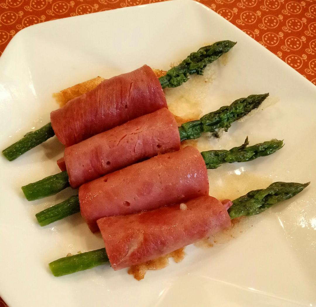 芦笋牛肉卷的做法