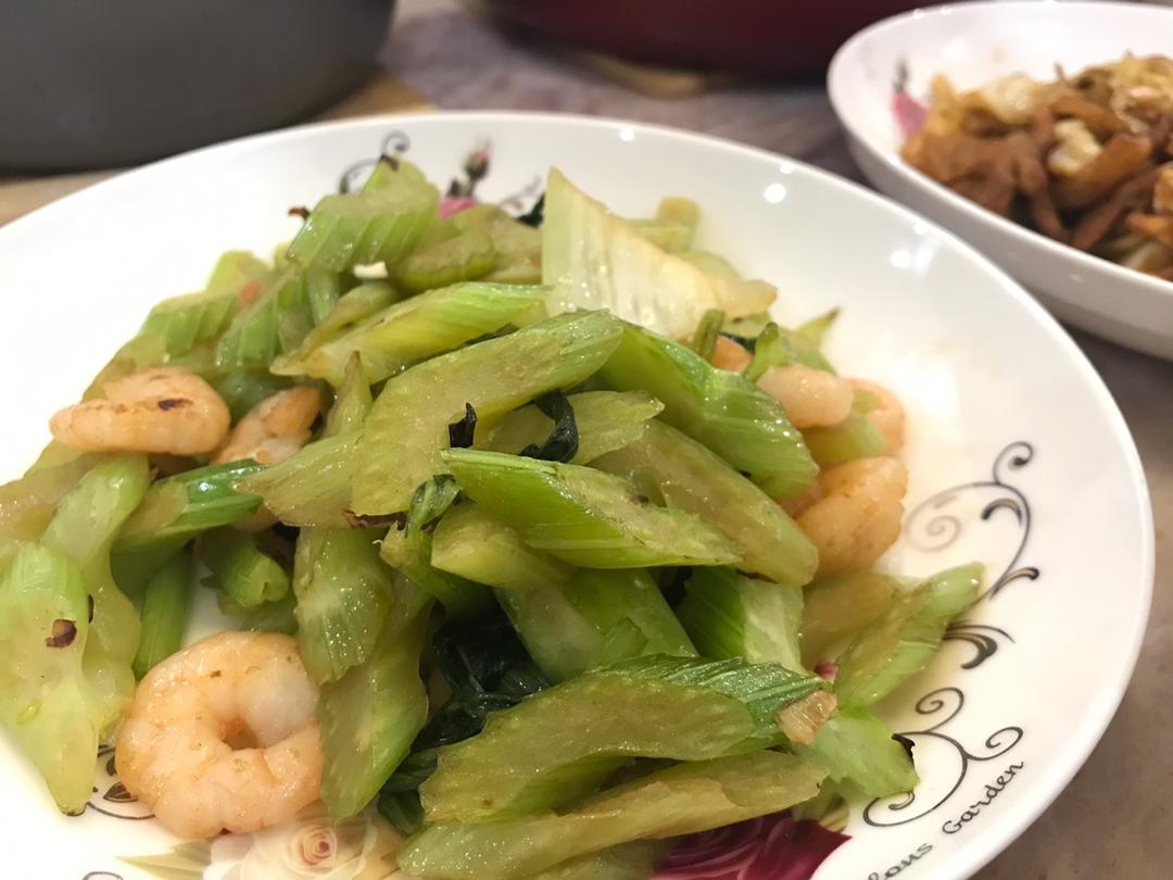 西芹炒虾仁