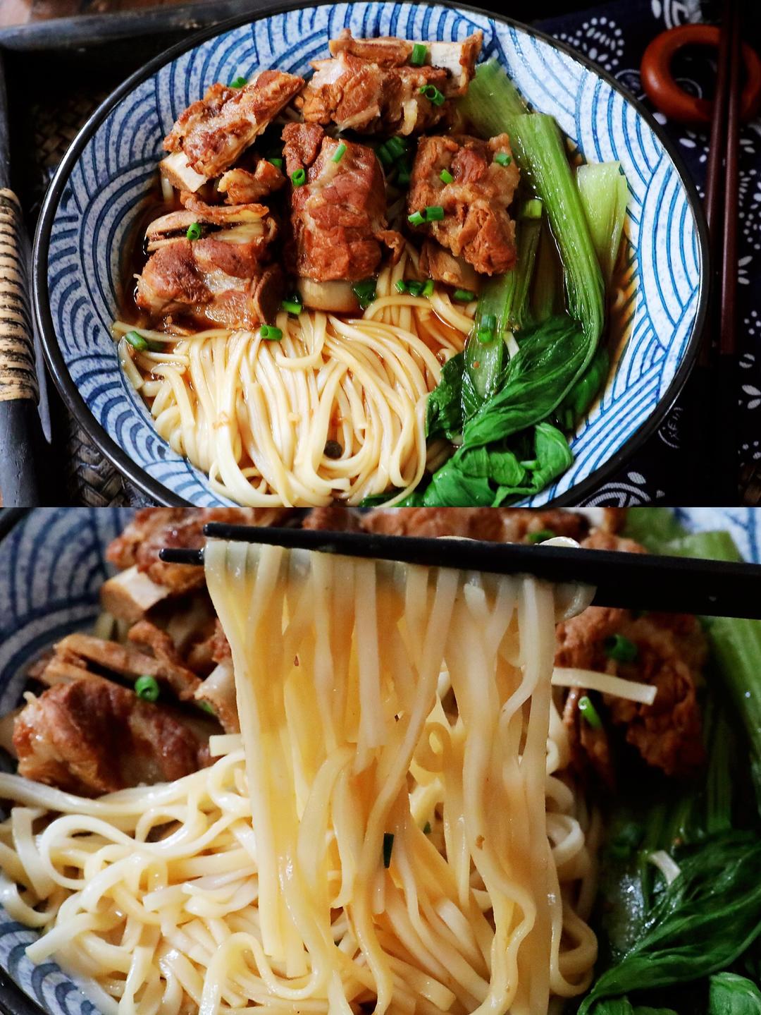 红烧排骨面的做法