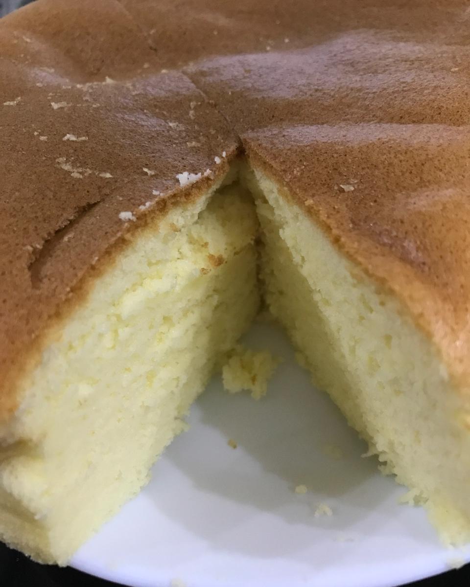 椰子油古早味蛋糕