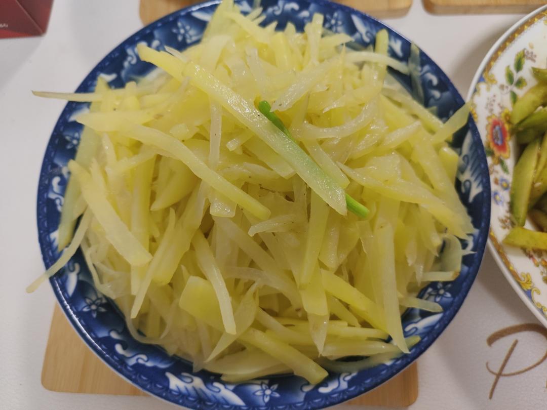 炝炒土豆丝