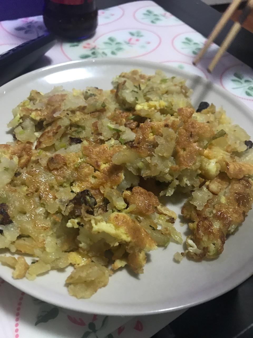 鸡蛋葱油饼                  （更新饼坯保存方法）
