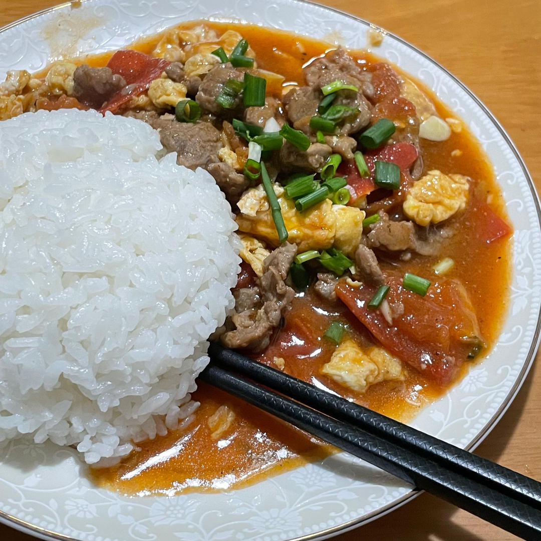 酸甜浓郁～超开胃🔥番茄滑蛋牛肉饭