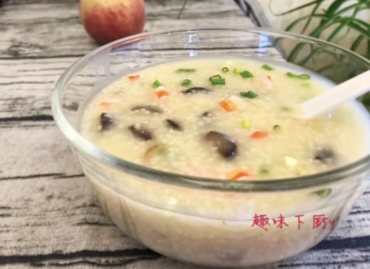 海参小米海鲜粥的做法 步骤3