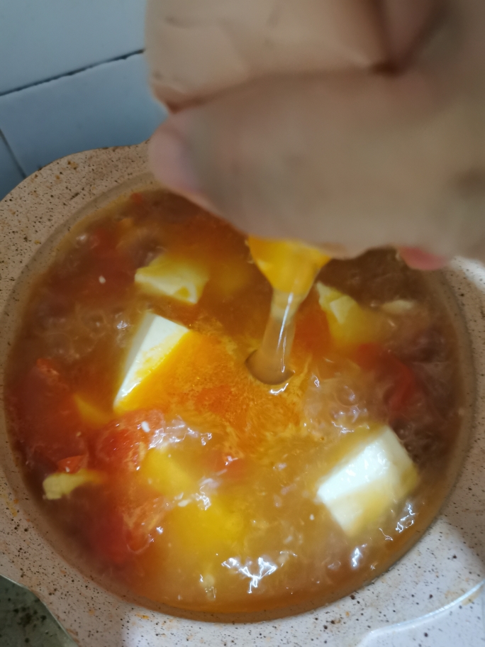 瘦身番茄豆腐汤的做法 步骤6