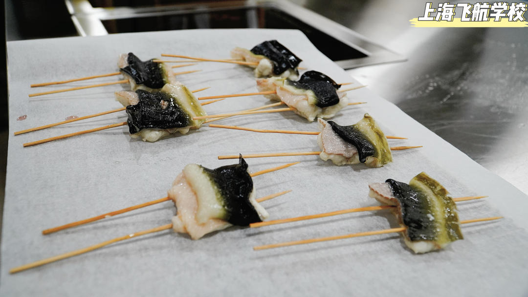 蒲烧酱～烤鳗鱼的做法