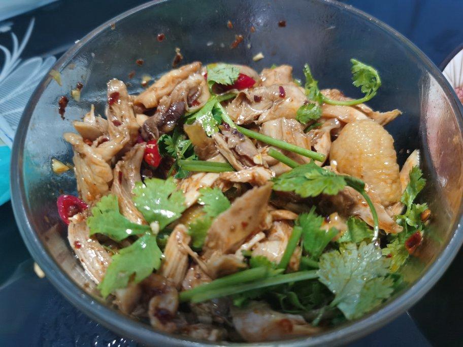 凉拌手撕鸡