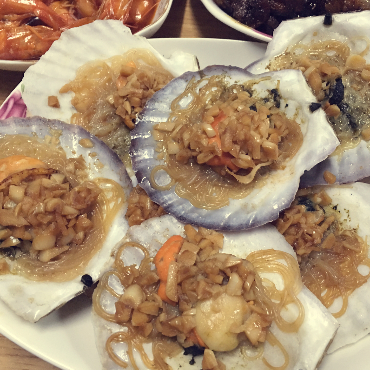 蒜蓉粉丝蒸扇贝