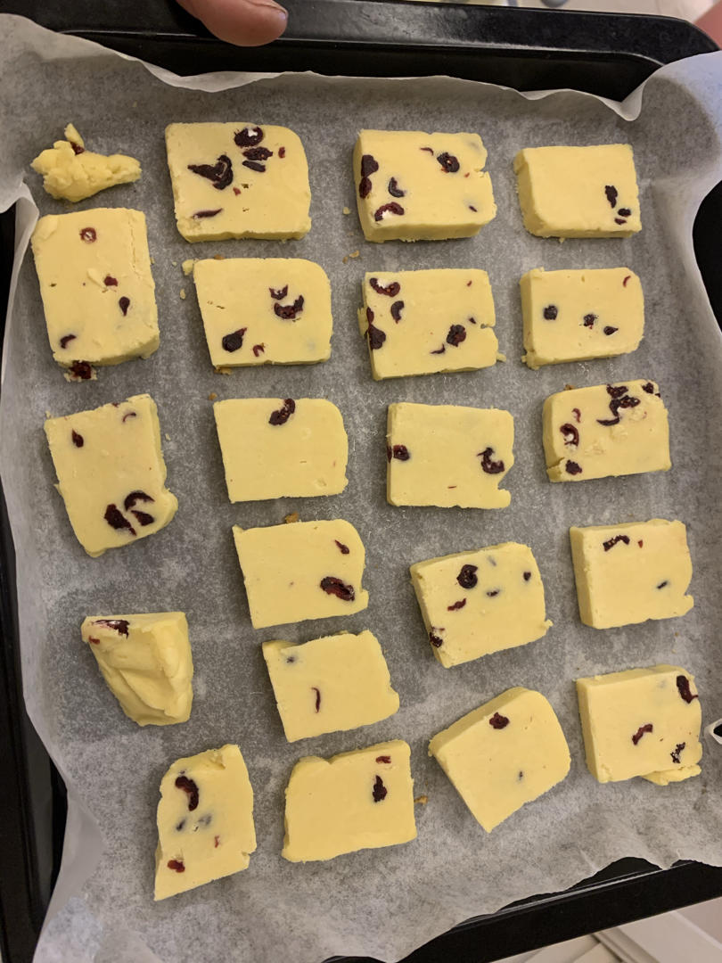 奶香浓郁酸甜酥脆的蔓越莓黄油曲奇