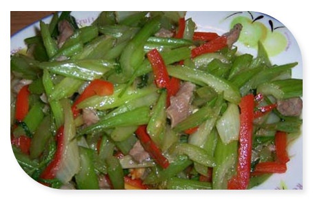 芹菜炒肉末