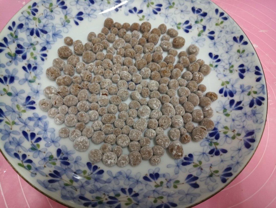 自制黑糖珍珠（附解决木薯粉不能成团方法）