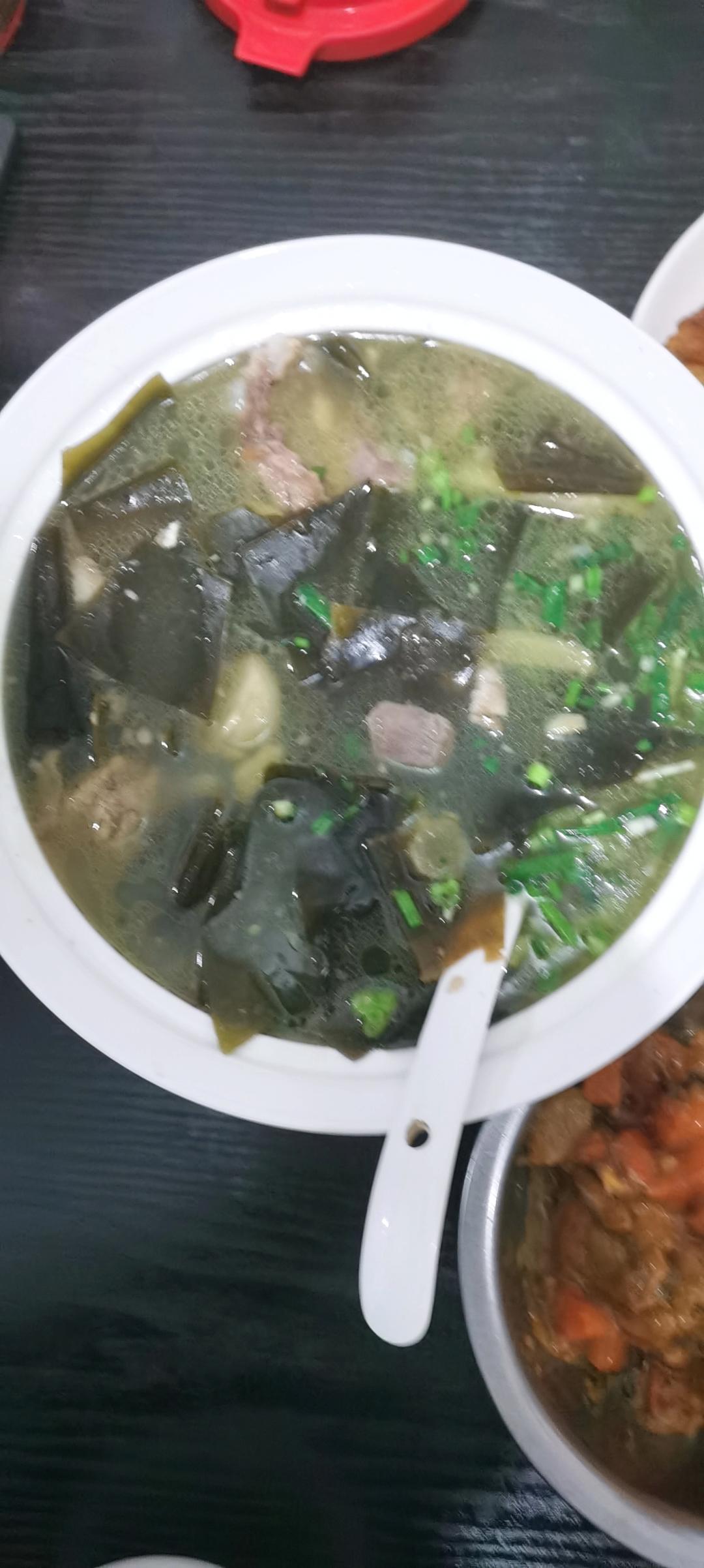 海带排骨汤