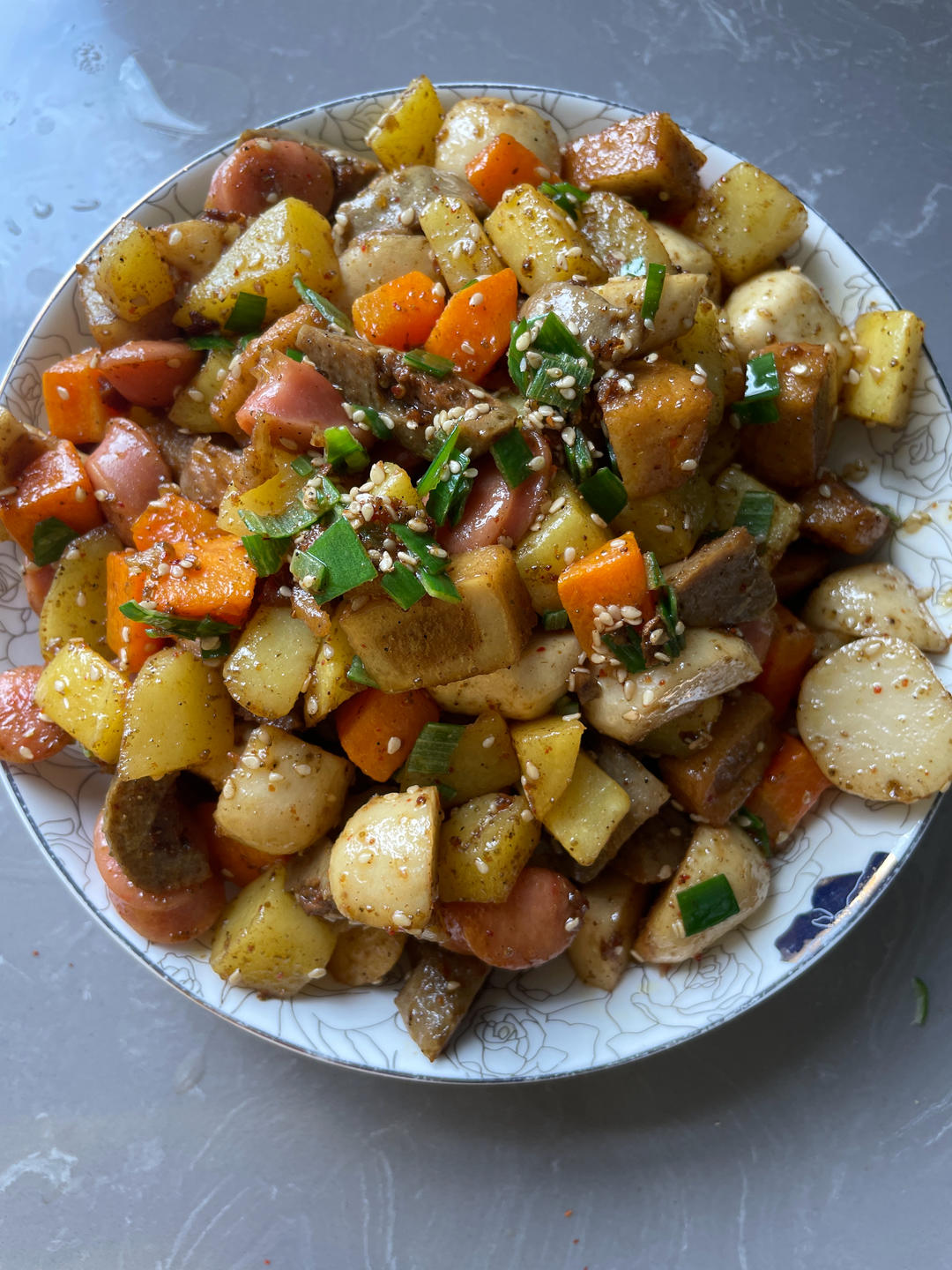 孜然火腿土豆丁