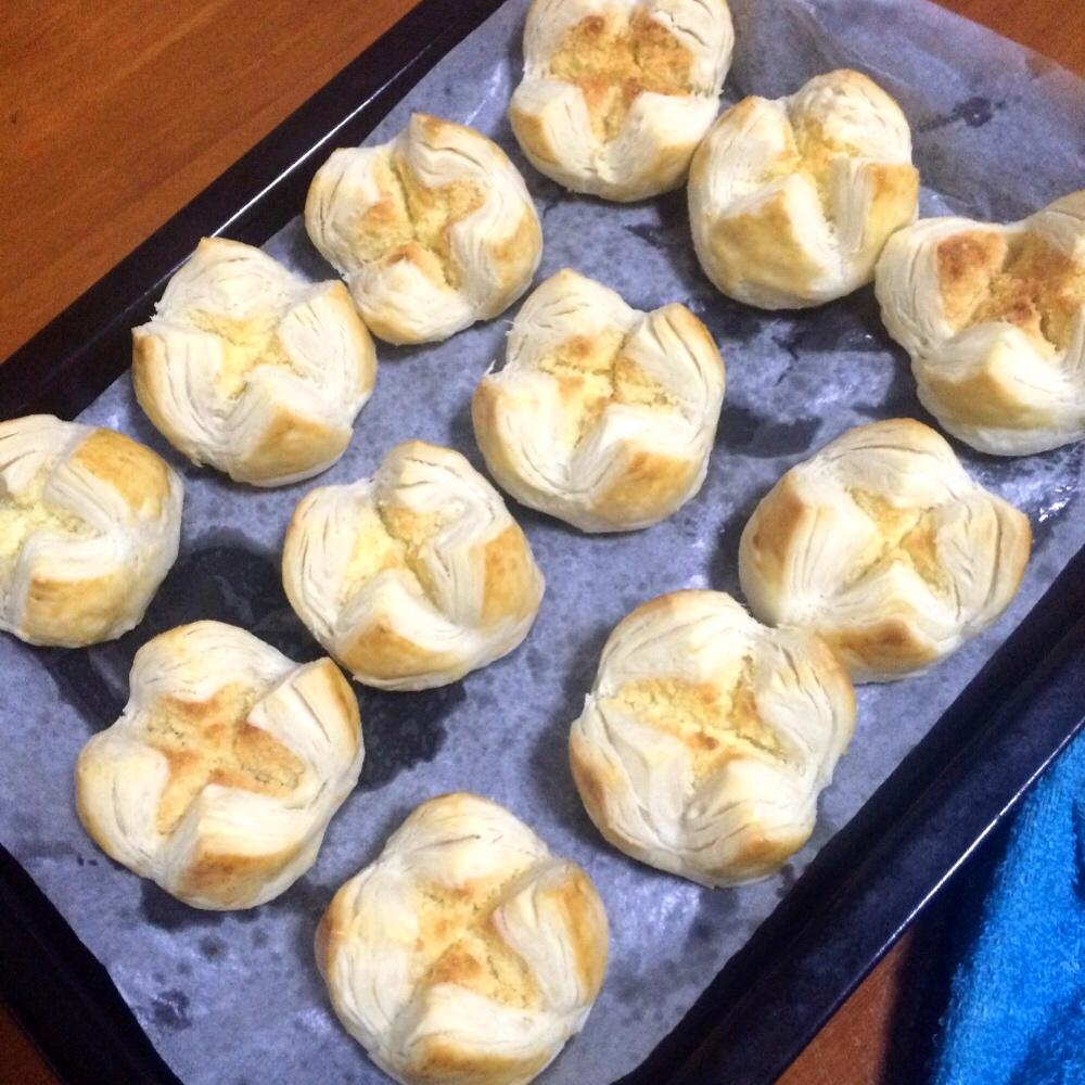 花开富贵之四种口味的椰蓉开口酥