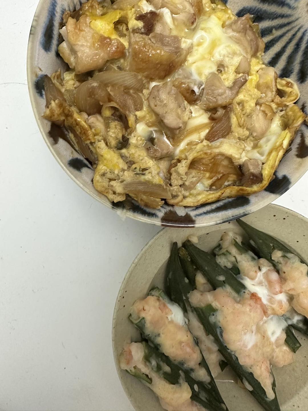 【亲子丼】 鲜嫩滑蛋鸡肉盖饭，盖饭届大魔王！