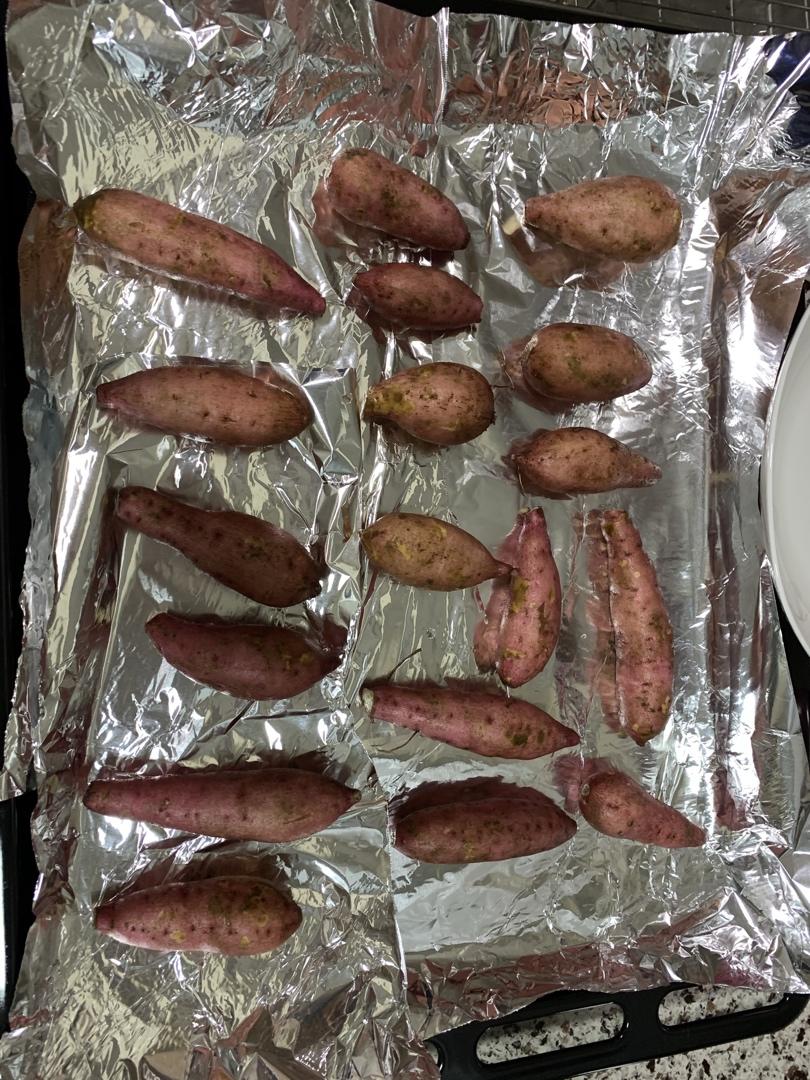 超好吃简单的烤箱烤地瓜