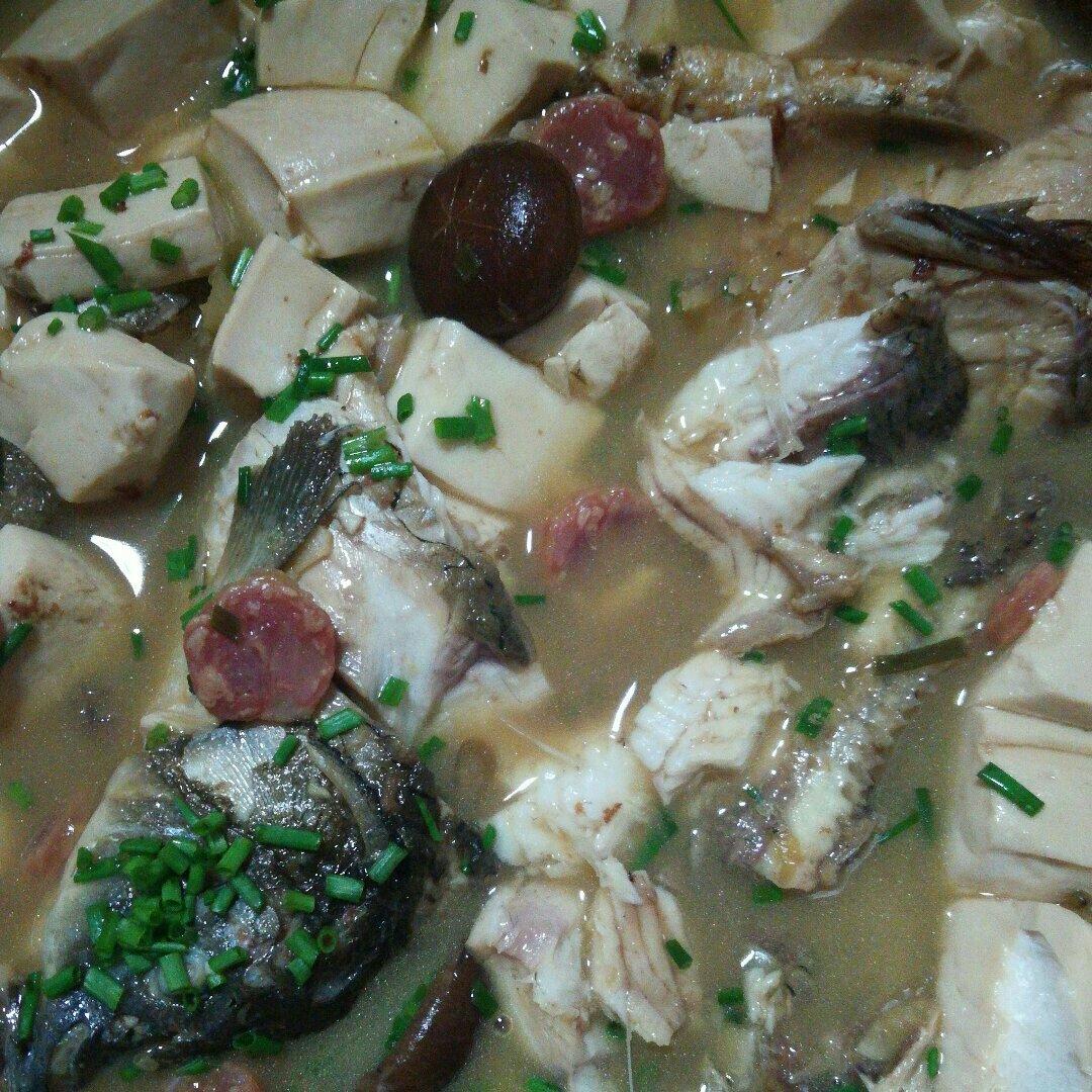 泡椒煮鱼头冻豆腐