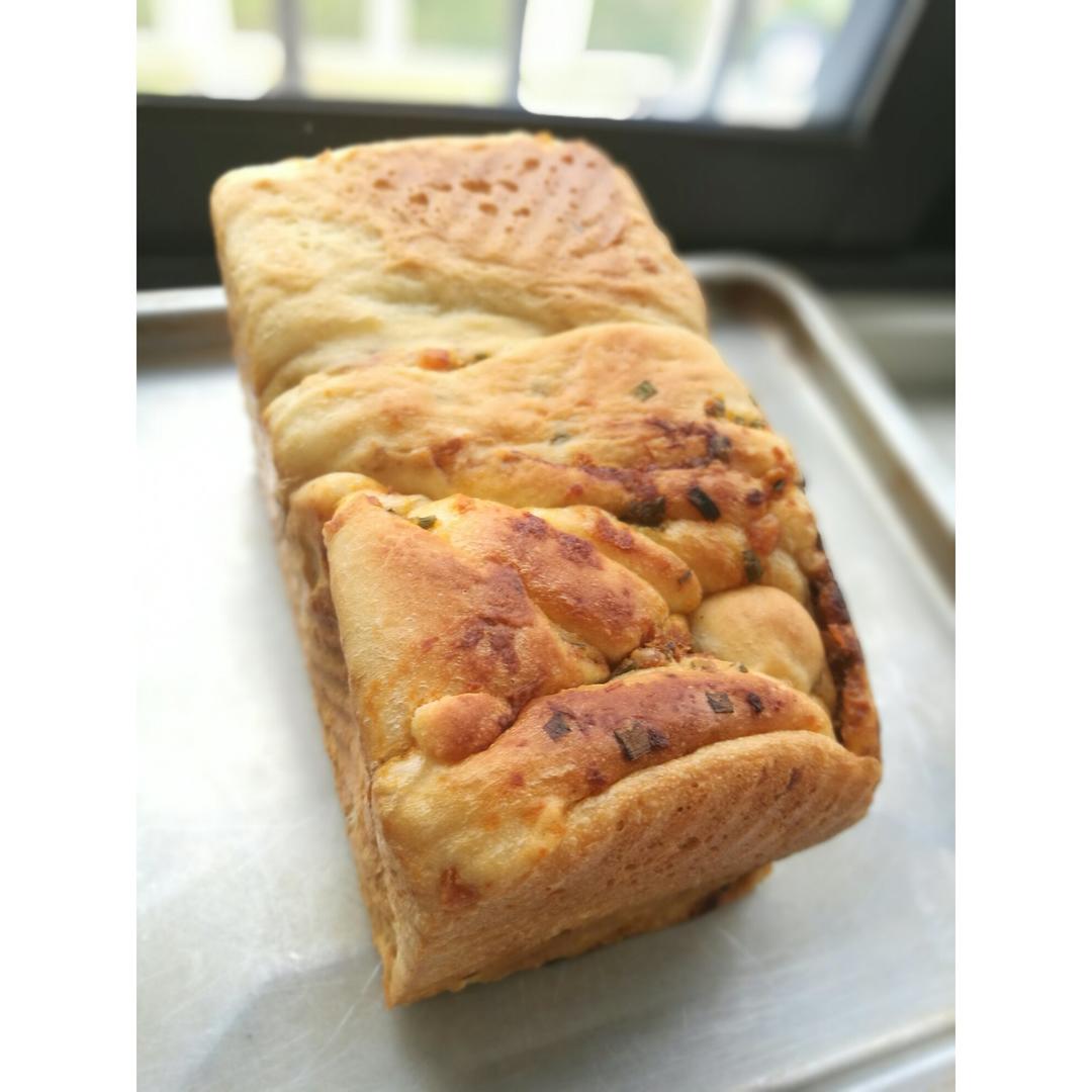 香葱肉松手撕吐司