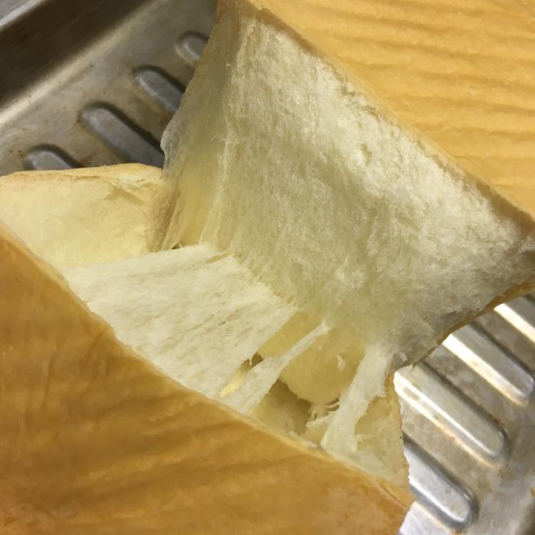 吐司，奶香手撕面包，超级香浓