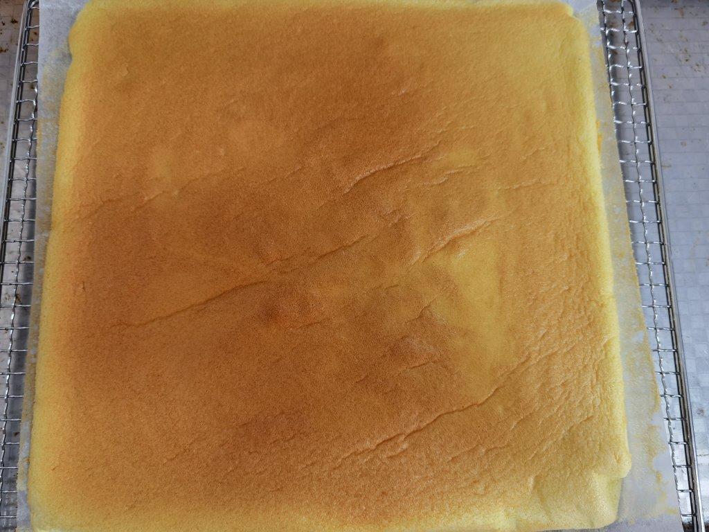 原味蛋糕卷