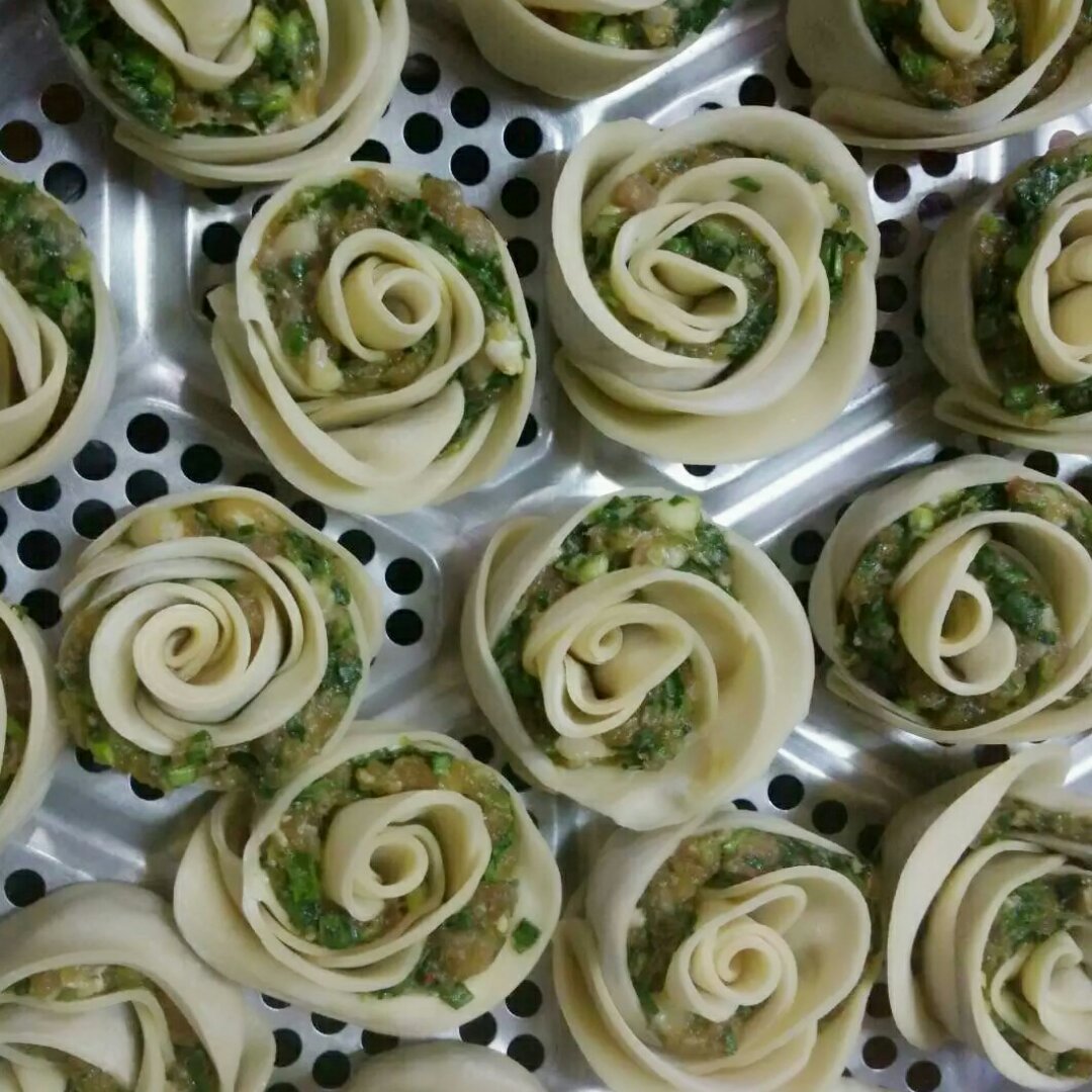 韭菜猪肉饺子(最简单最好吃又最多汁的饺子)