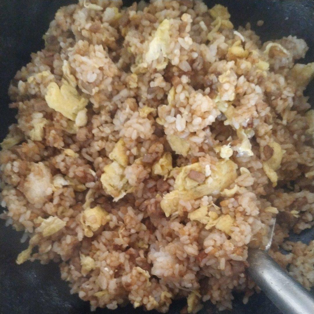 猪肉炒饭——简单快手又好吃