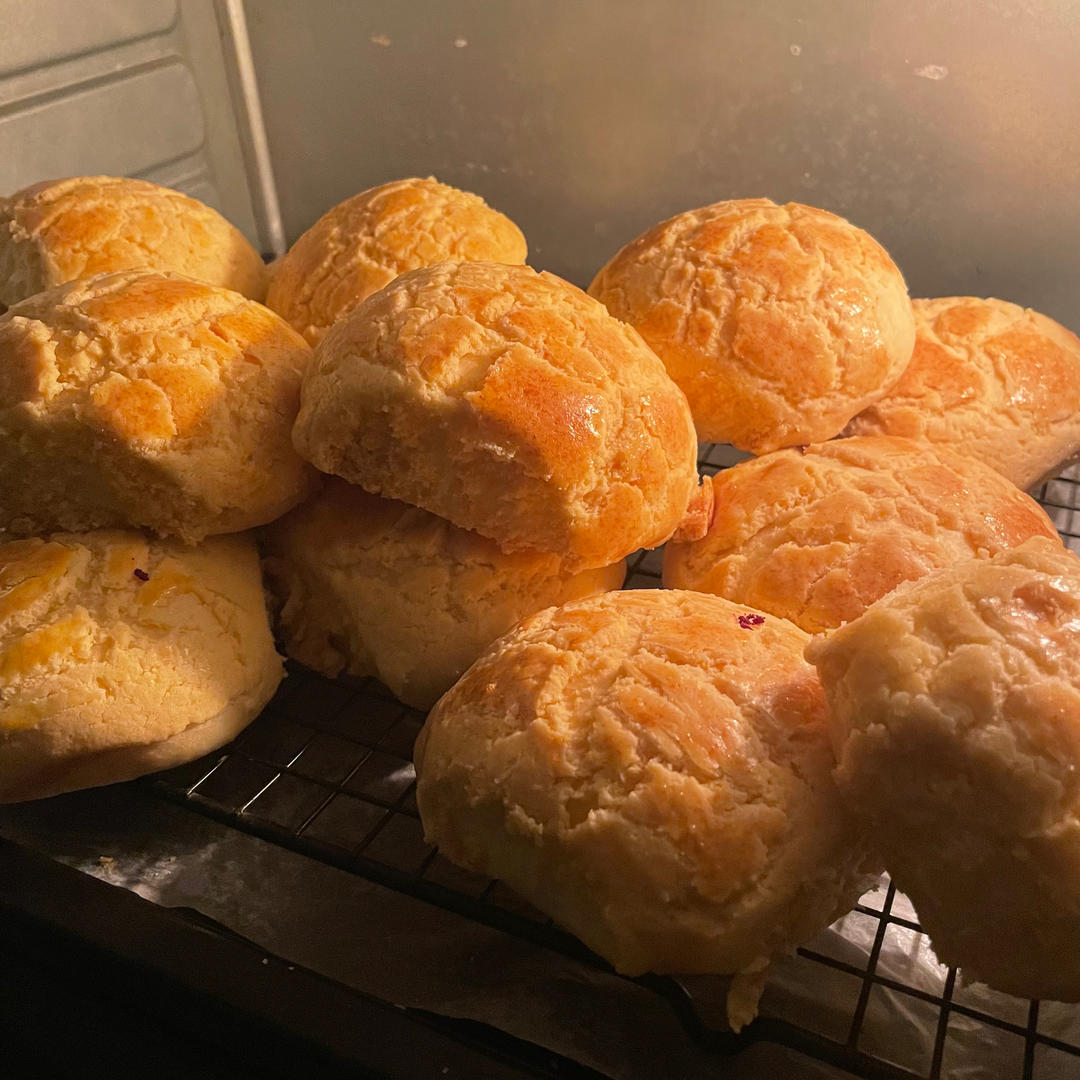 冷了依然酥香的菠萝包