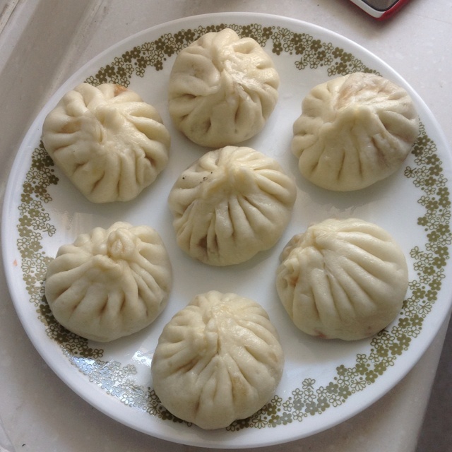 鲜肉包子