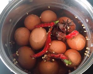 莲蓬煮鸡蛋（改良版茶叶蛋）的做法 步骤3