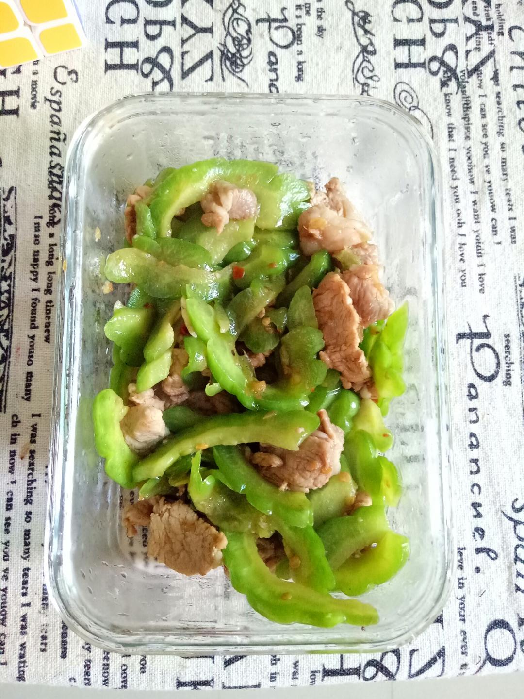 苦瓜炒肉