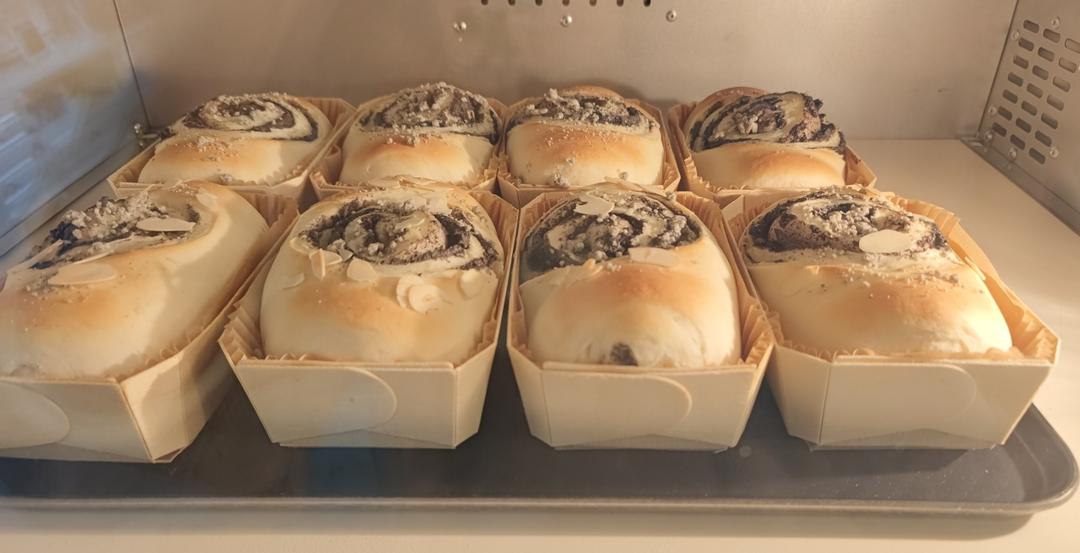 出缸面温控制大法---100%冷藏中种，黑芝麻迷你小吐司