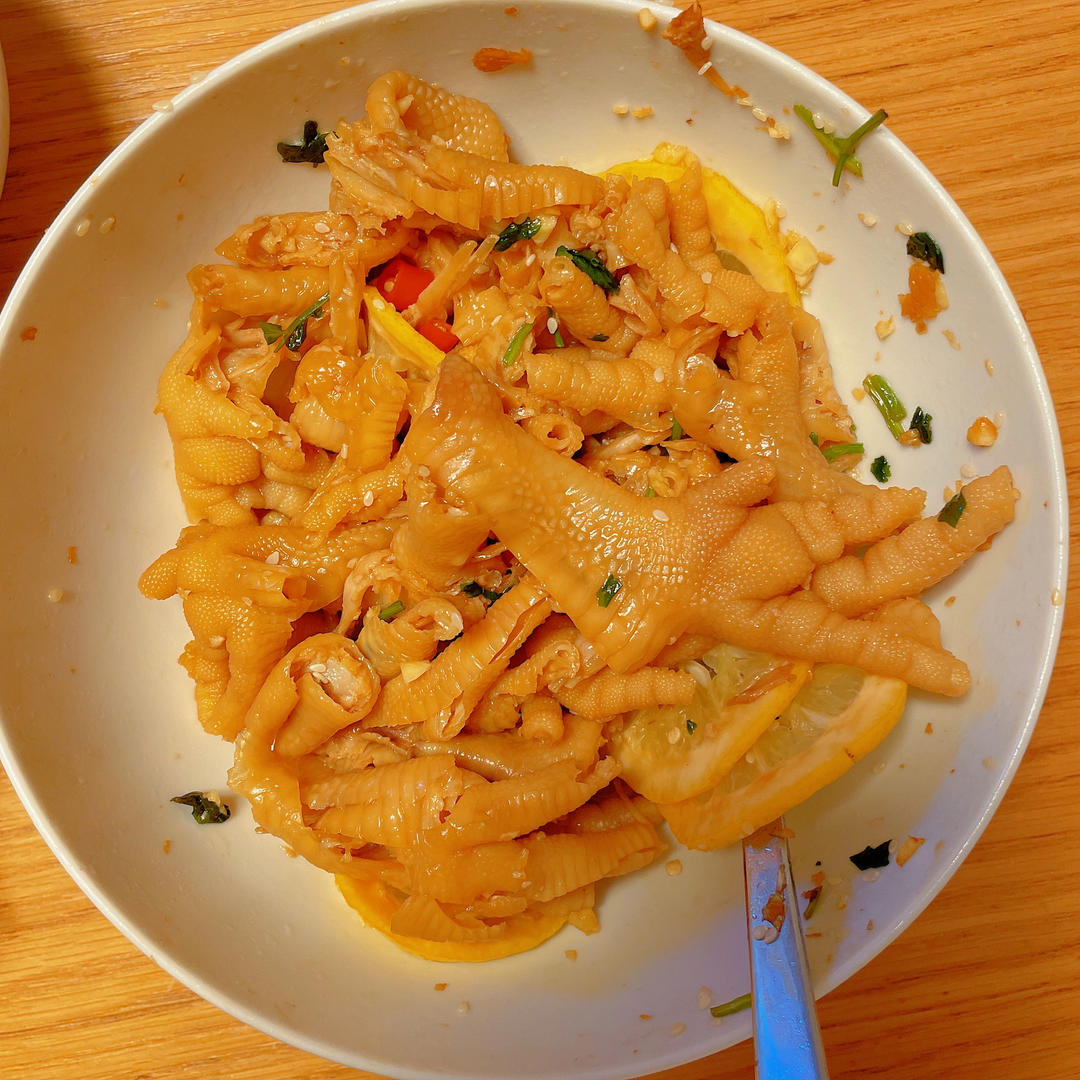 无骨鸡爪（怎么煮鸡爪更便于剔骨）