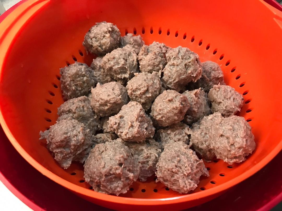 视频【自制Q弹牛肉丸】