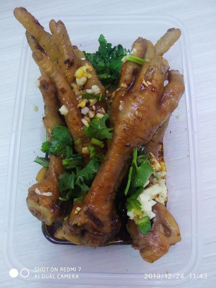 “销魂”卤鸡爪