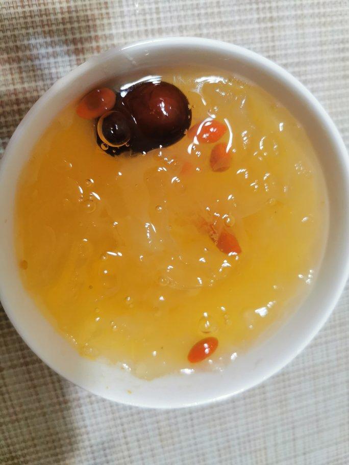红枣银耳汤