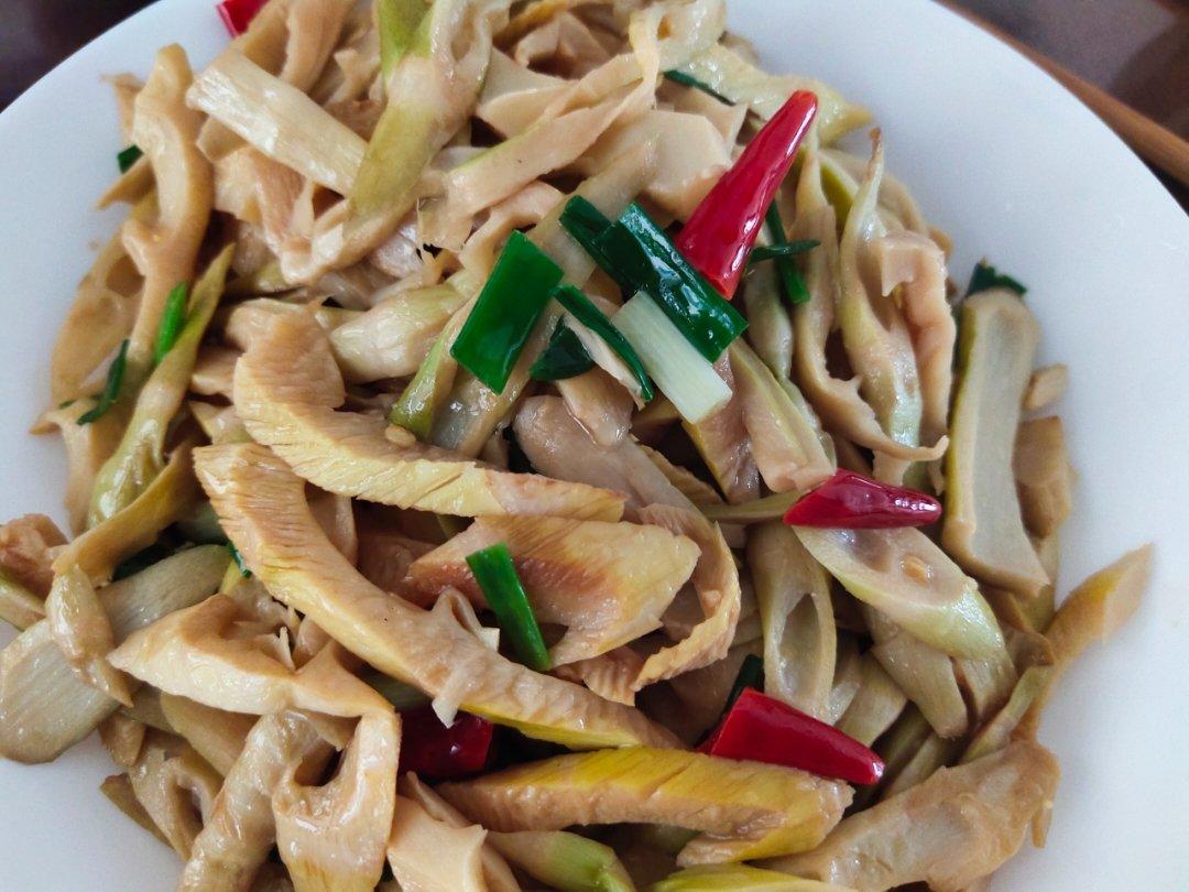 油焖笋（超级好吃）